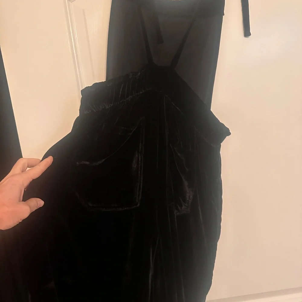 Chic Black Velvet overalls - Free People - Picture 4 of 4